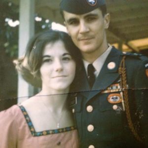 Meet your Posher, Mike judie